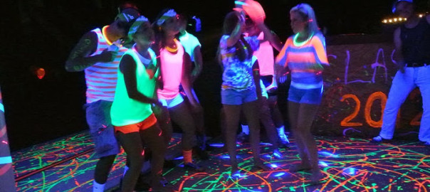 Black Light Parties Party Pros Detroit Michigan Dj Service